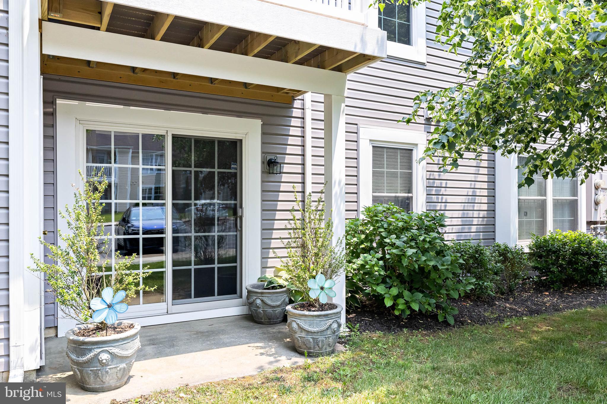 411 Paddock Court Sewell, NJ 08080 - Photo 4 of 29