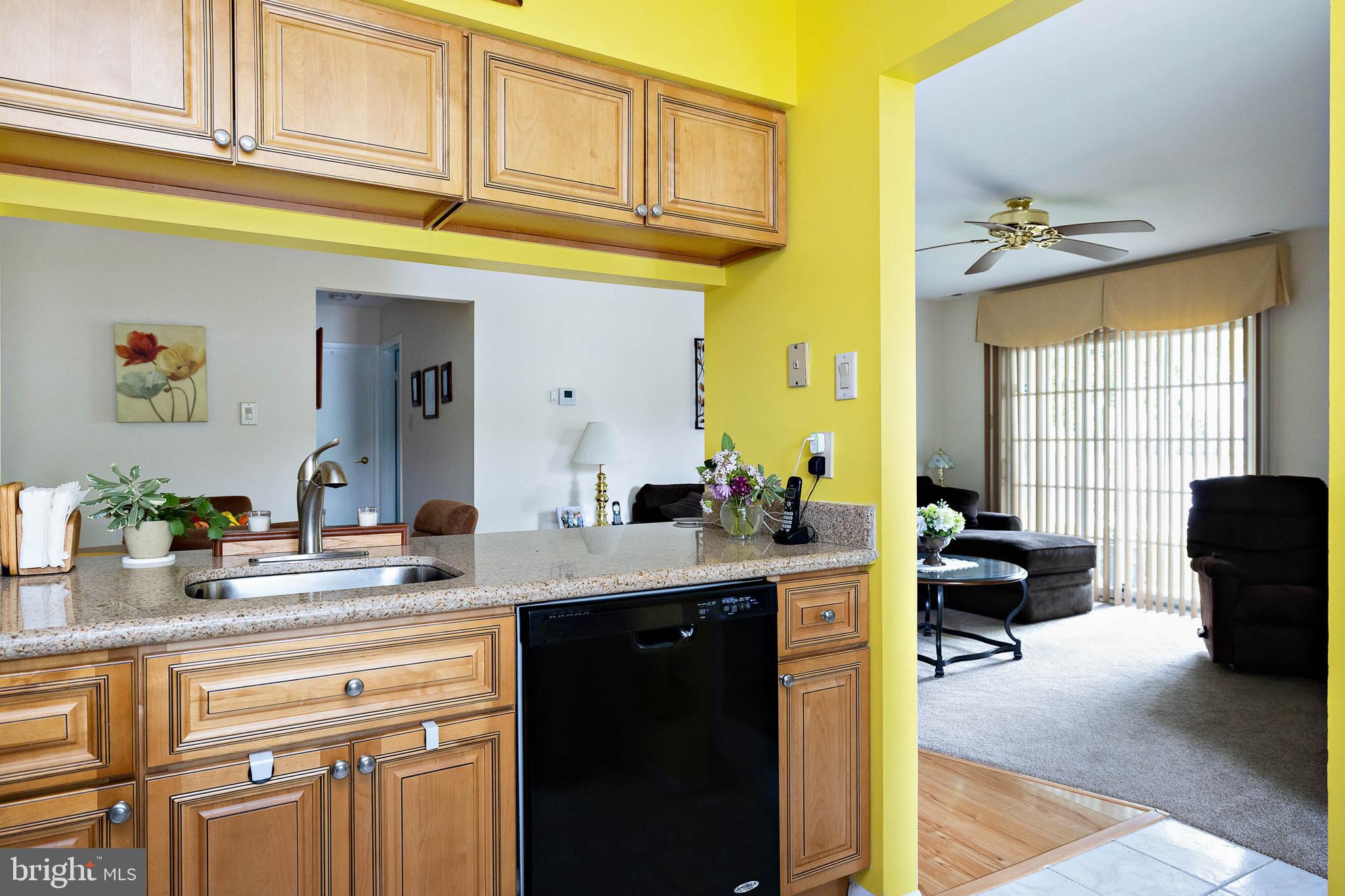 411 Paddock Court Sewell, NJ 08080 - Photo 8 of 29