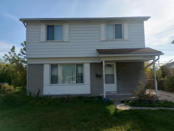 $2,000 | 29228 Marshall Street, Southfield, MI 48076