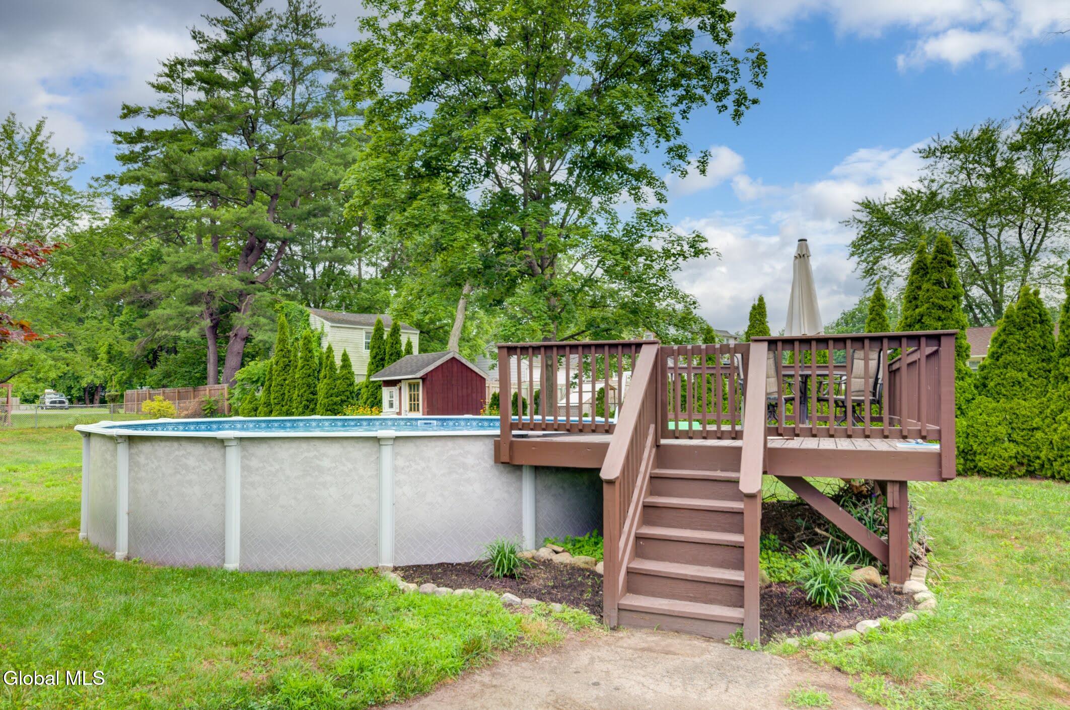 221 Schoolhouse Road Guilderland, NY 12203 - Photo 33 of 51 3-221 Schoolhouse