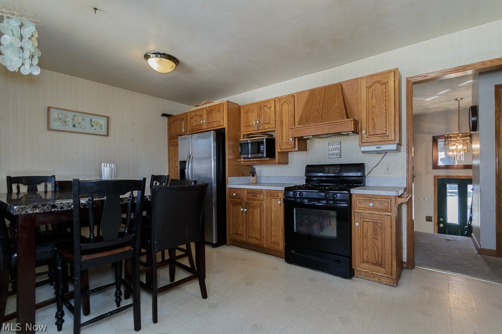 1783 Benjamin Road Madison, OH 44057 - Photo 3 of 18