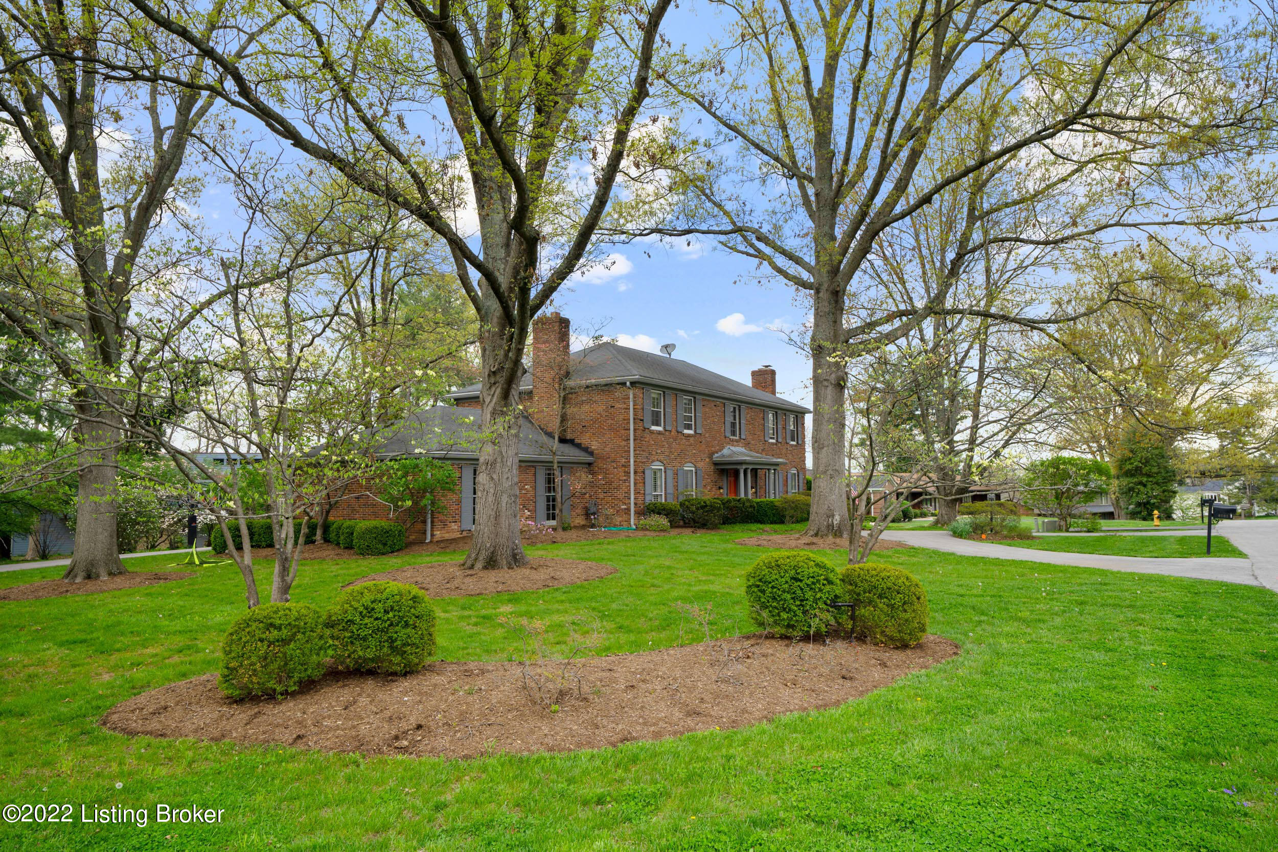 6101 Innes Trace Road Louisville, KY 40222 - Photo 67 of 69 6101 Innes Trace Road-28