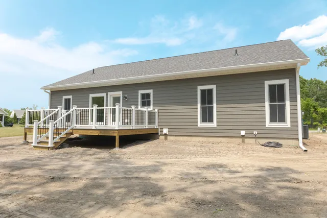 $539,900 | 103 Diamond Point Lane, New Buffalo, MI 49117