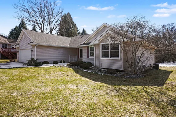 $350,000 | 8135 Robinbrook Street, Richland, MI 49083