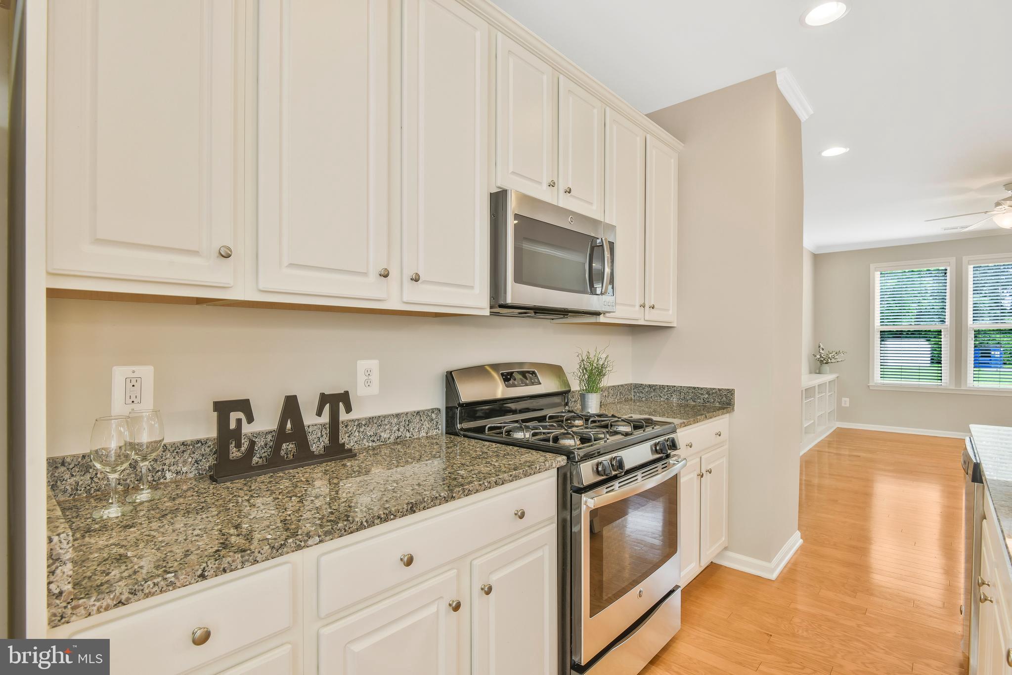 8953 Quarry Road Manassas, VA 20110 - Photo 8 of 32 Gallery Image 8