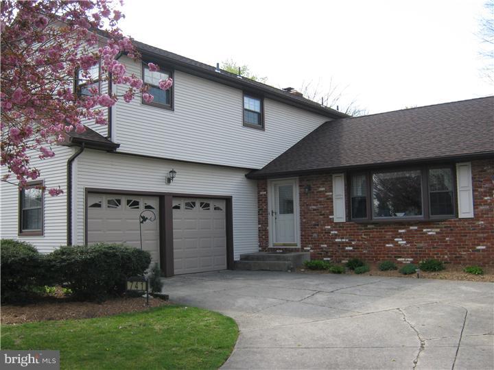 741 York Road Mount Laurel, NJ 08054 - Photo 2 of 18