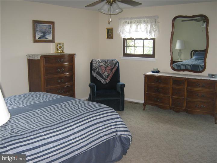 741 York Road Mount Laurel, NJ 08054 - Photo 13 of 18