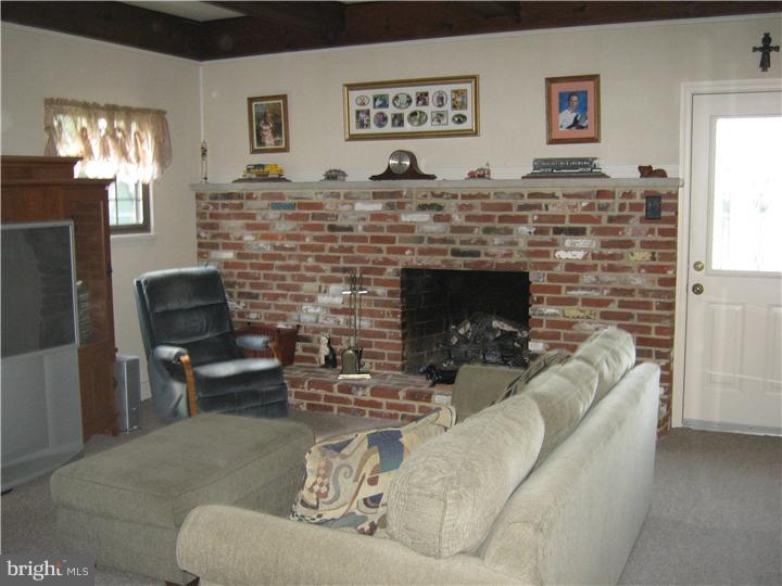 741 York Road Mount Laurel, NJ 08054 - Photo 8 of 18