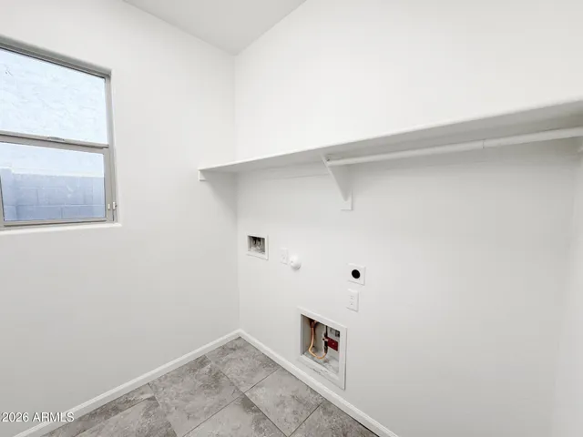 $1,895 | 910 South 199th Lane, Buckeye, AZ 85326