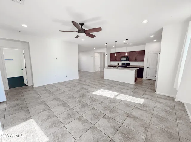 $1,895 | 910 South 199th Lane, Buckeye, AZ 85326