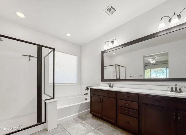 $1,895 | 910 South 199th Lane, Buckeye, AZ 85326