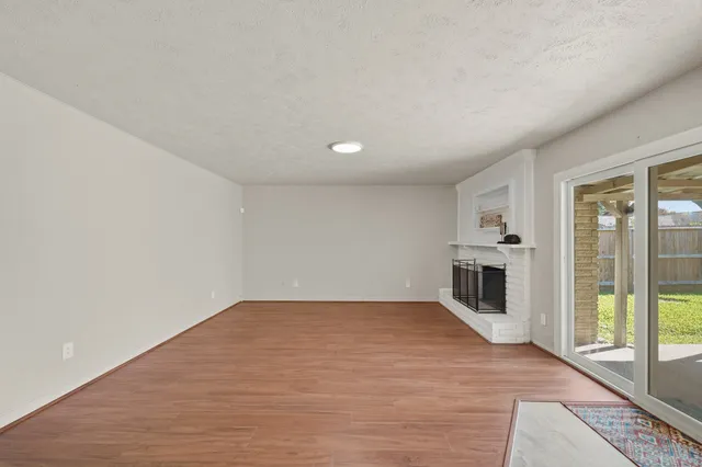 $2,000 | 2205 Hilton Head Drive, Missouri City, TX 77459