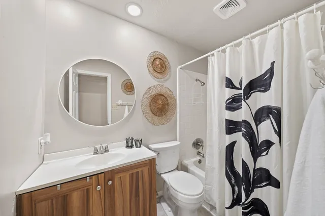 $2,000 | 2205 Hilton Head Drive, Missouri City, TX 77459