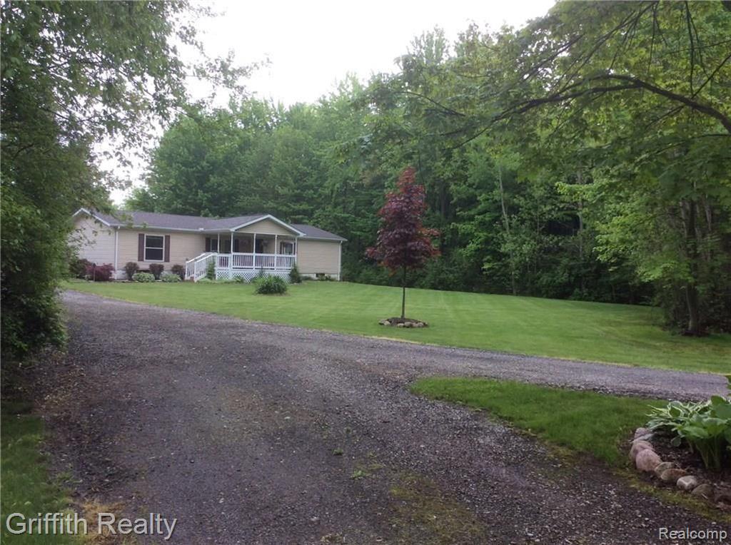 7195 West Allen Road Fowlerville, MI 48836 - Photo 1 of 27