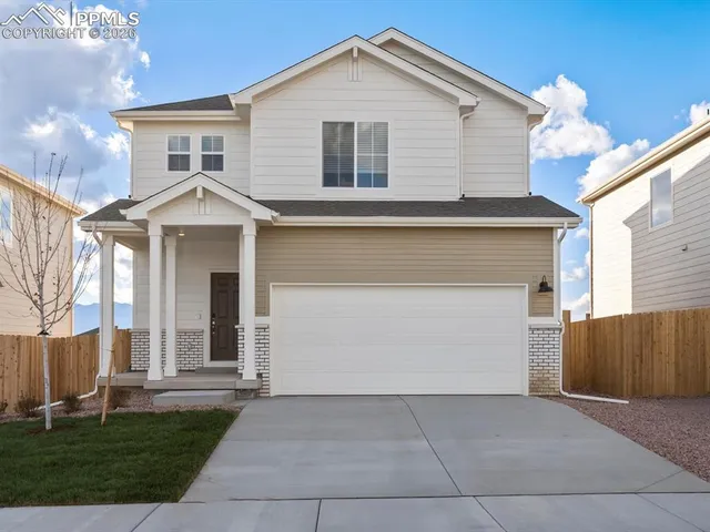 $424,990 | 6778 Roundtail Way, Colorado Springs, CO 80925
