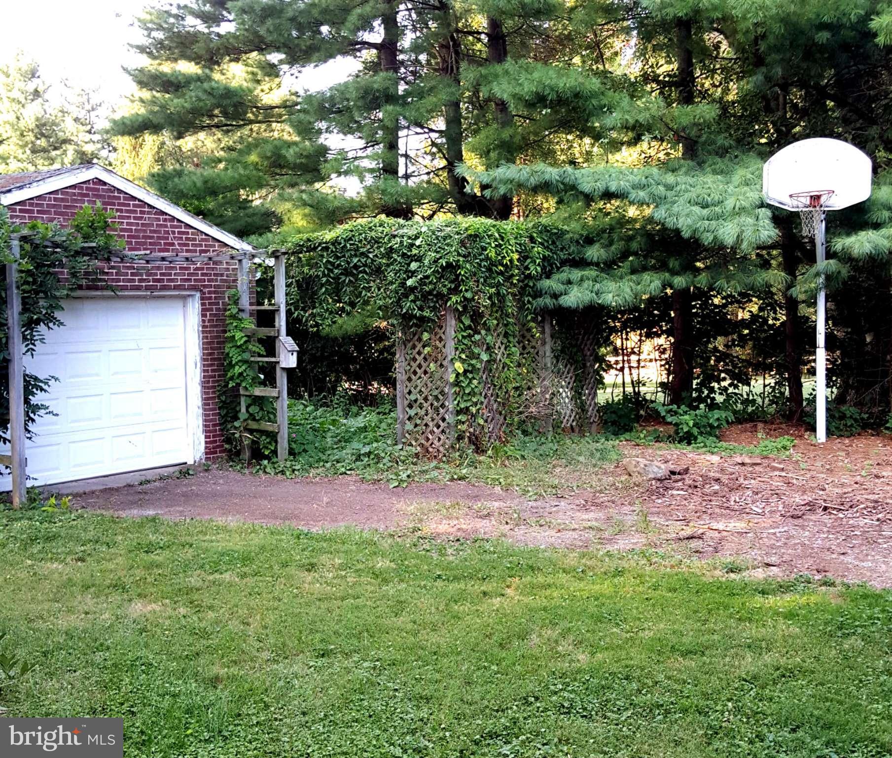 4606 Lower Beckleysville Road Hampstead, MD 21074 - Photo 4 of 25 DETACHED GARAGE