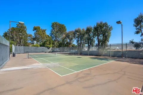 a view of a tennis court