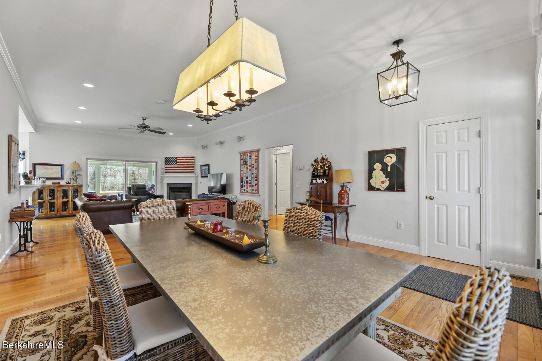 124 Red Barn Road Dalton, MA 01226 - Photo 11 of 47 Dining Area