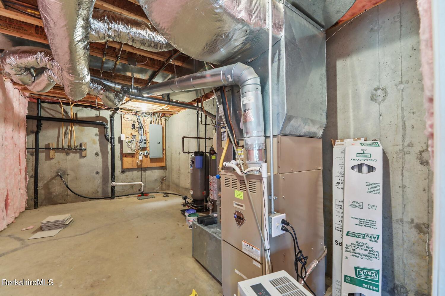 124 Red Barn Road Dalton, MA 01226 - Photo 35 of 47 Utility Room