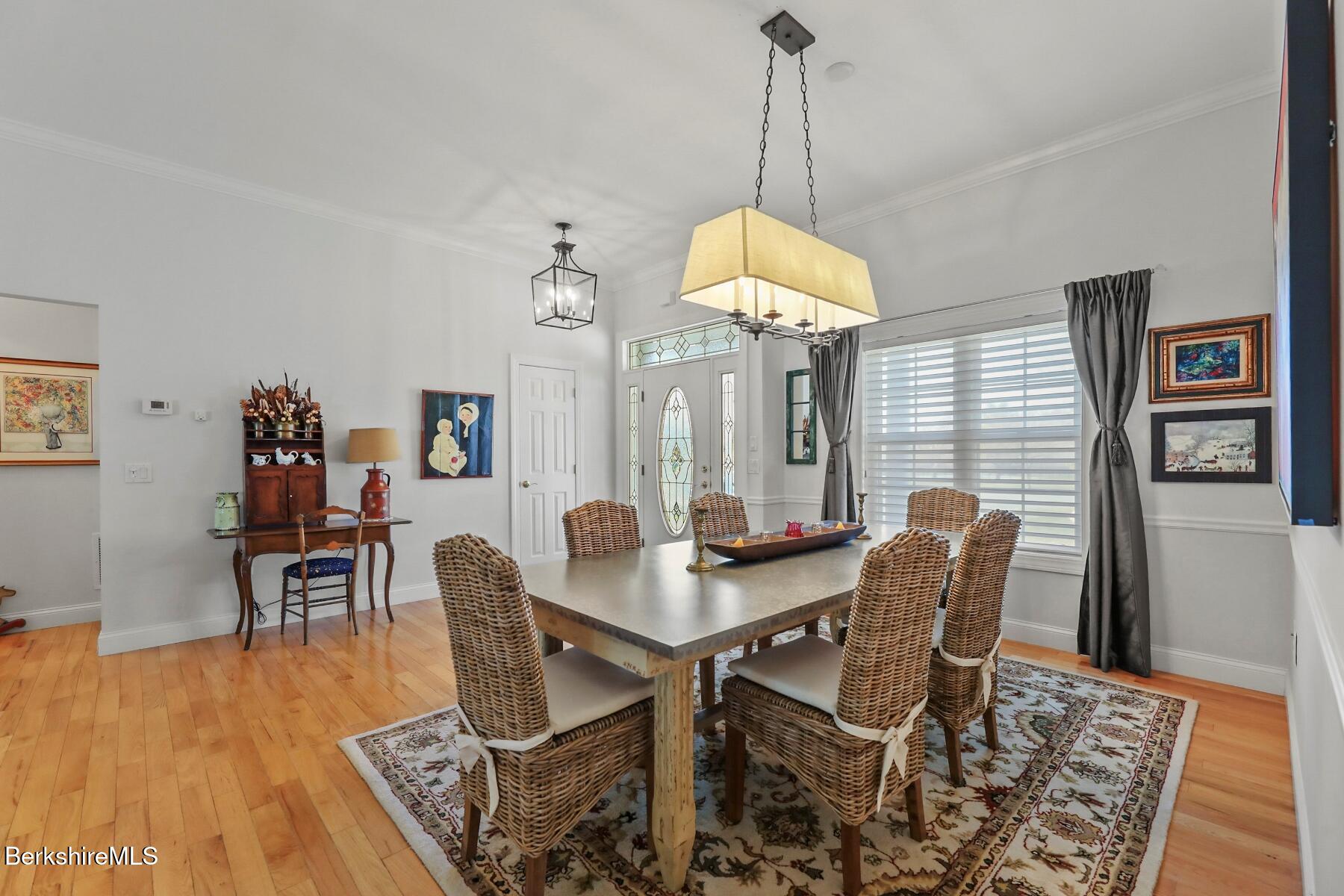 124 Red Barn Road Dalton, MA 01226 - Photo 9 of 47 Dining Area