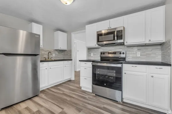 $475,000 | 2620 South 8590th Street West, Magna, UT 84044