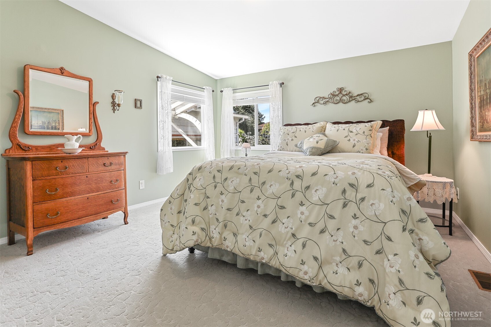 903 240th Place Southwest Bothell, WA 98021 - Photo 14 of 40