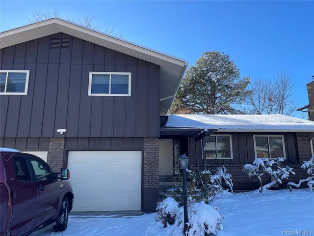 $2,995 | 2833 South Depew Street, Denver, CO 80227