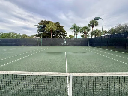 a view of a tennis court
