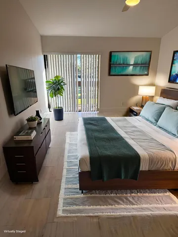 $325,000 | 5021 Oakhill Lane, Unit 123, Delray Beach, FL 33484