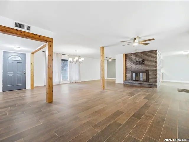 $2,150 | 619 Patricia, San Antonio, TX 78216