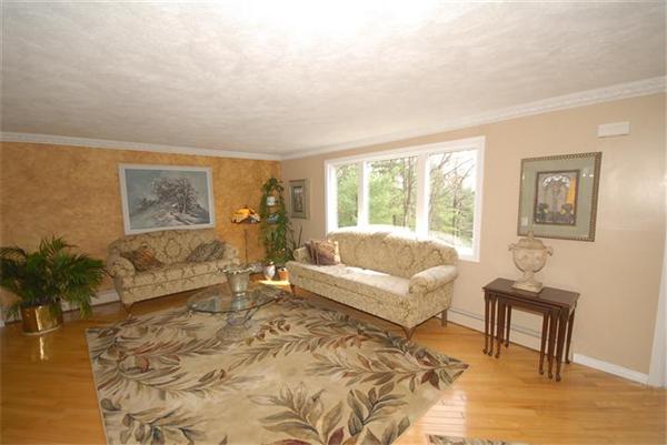 3 Fern Road Andover, MA 01810 - Photo 8 of 29