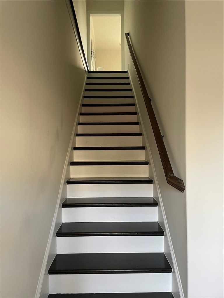 303 Hidden Harbor Road Brunswick, GA 31525 - Photo 20 of 22 Entrance stairs