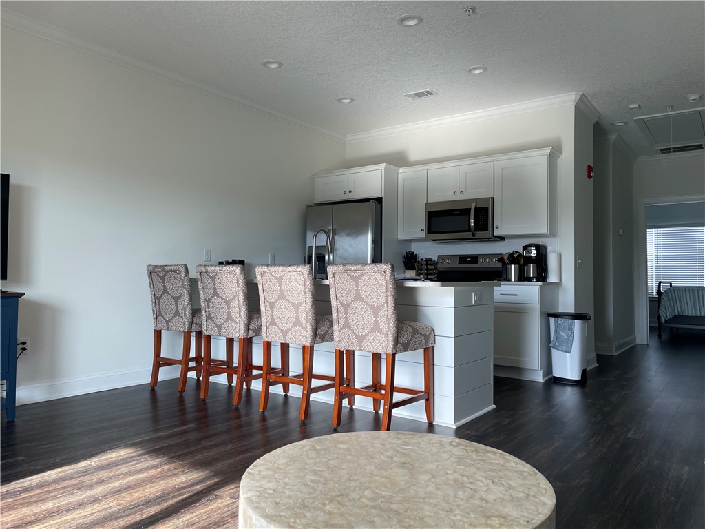 303 Hidden Harbor Road Brunswick, GA 31525 - Photo 7 of 22