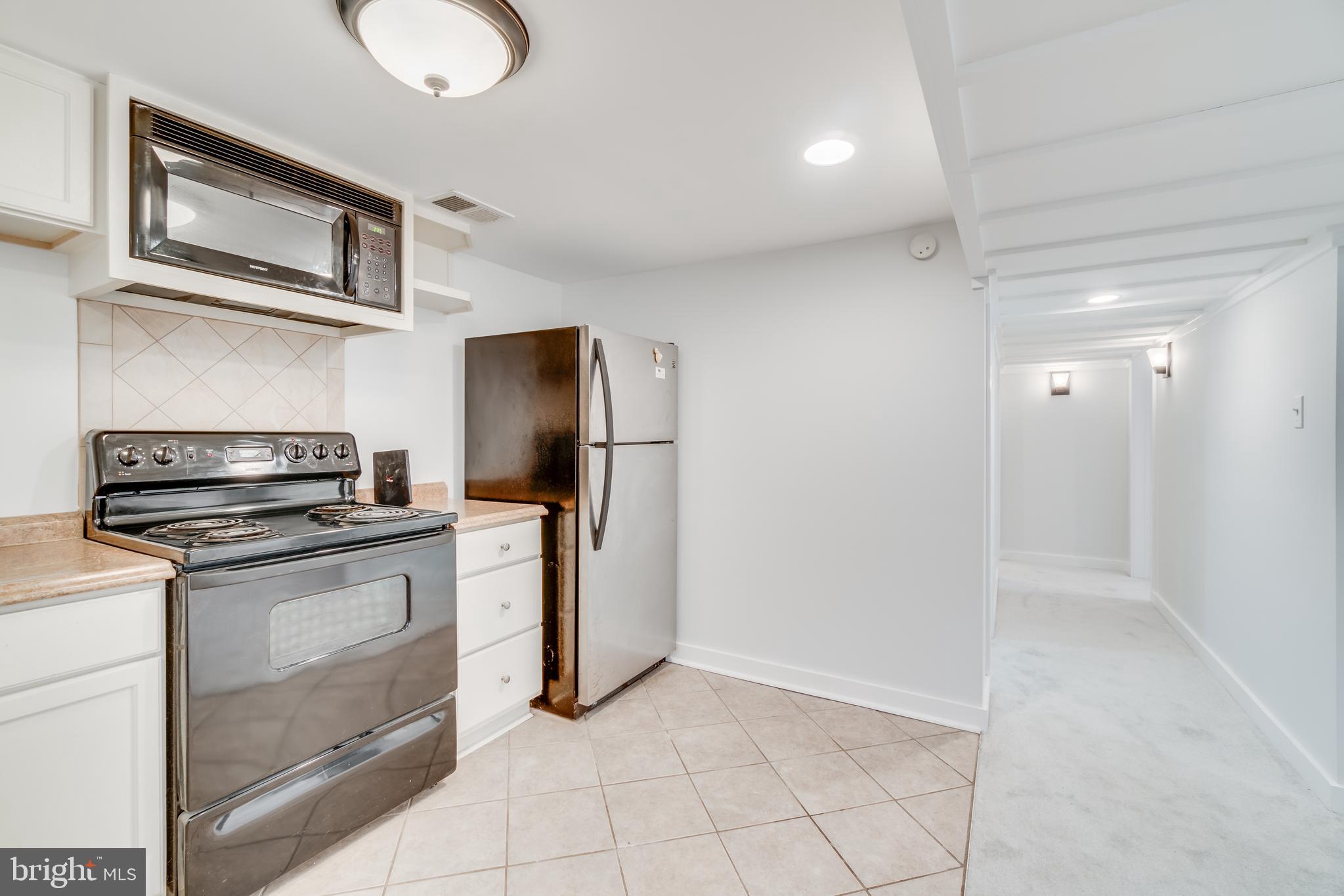 11619 Highview Avenue Silver Spring, MD 20902 - Photo 17 of 26 Gallery Image 17