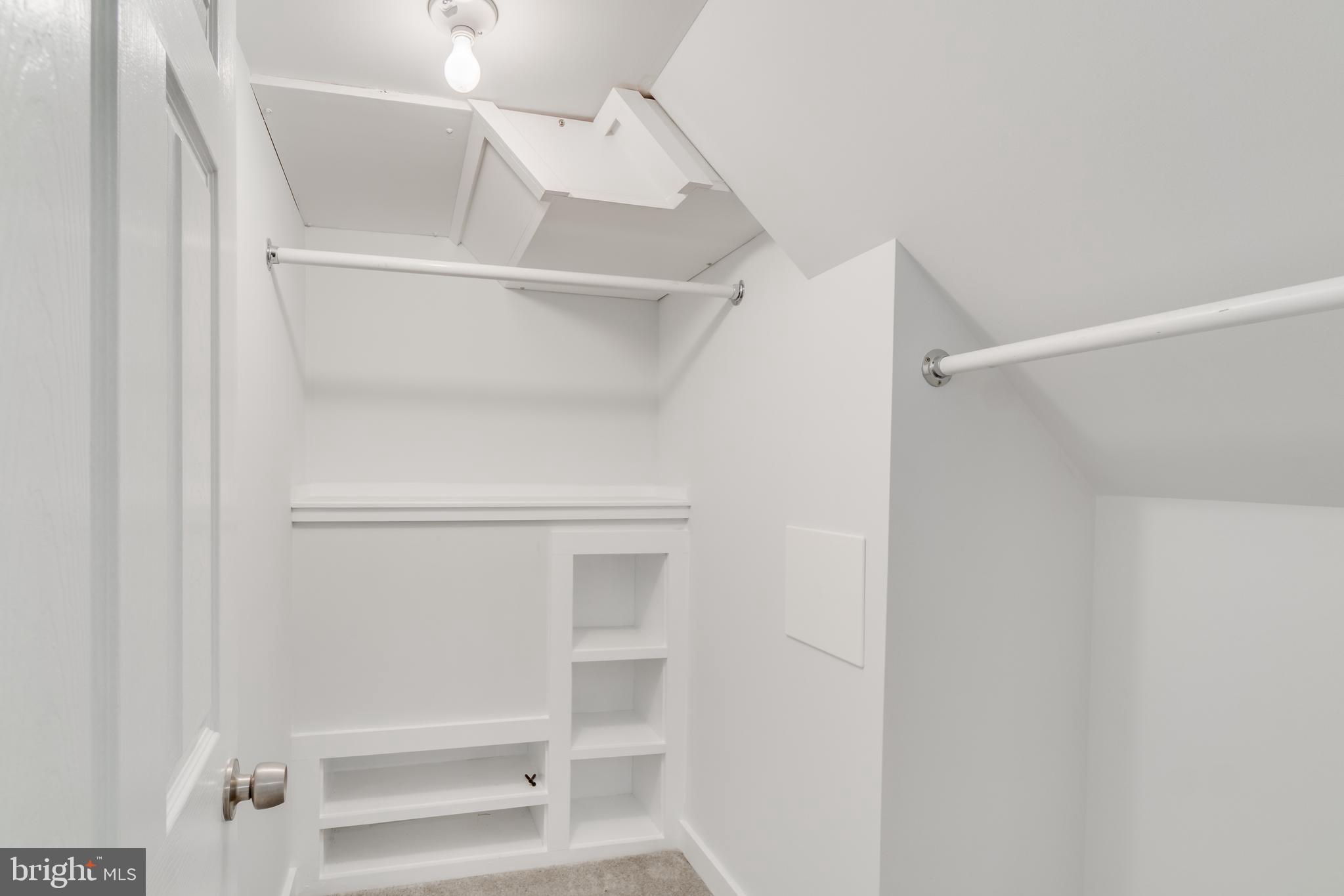 11619 Highview Avenue Silver Spring, MD 20902 - Photo 19 of 26 Gallery Image 19