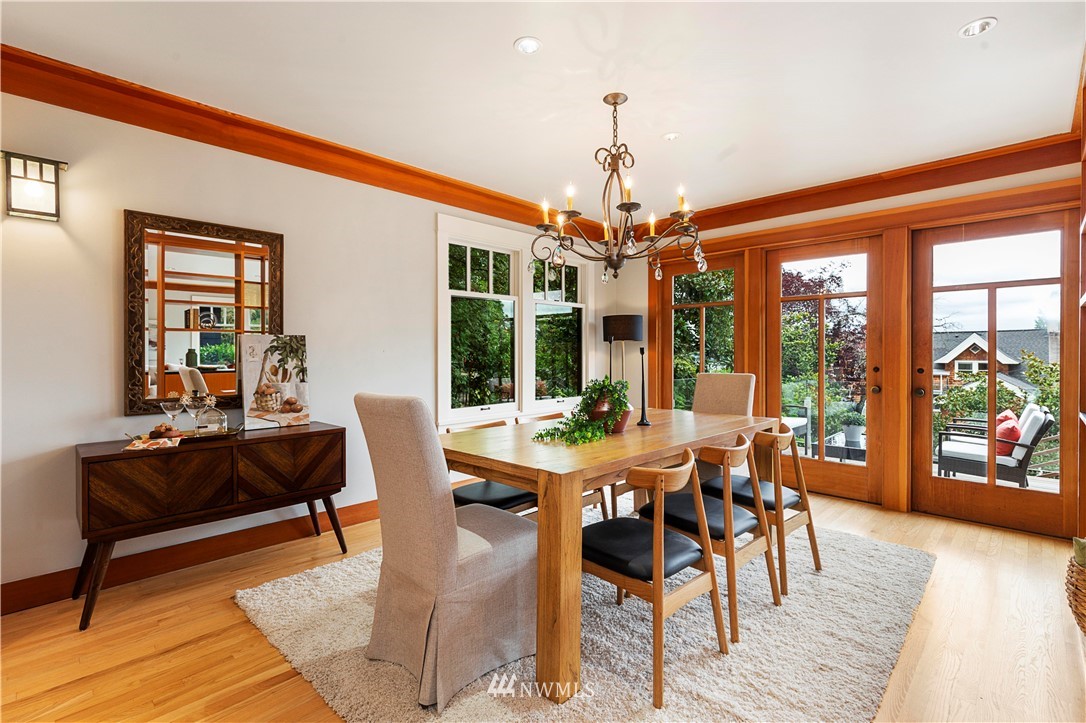122 Madrona Place East Seattle, WA 98112 - Photo 13 of 36