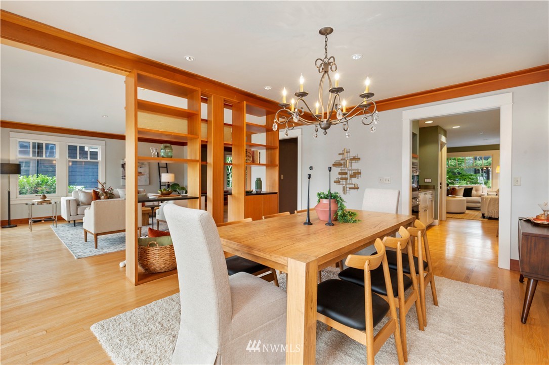 122 Madrona Place East Seattle, WA 98112 - Photo 15 of 36