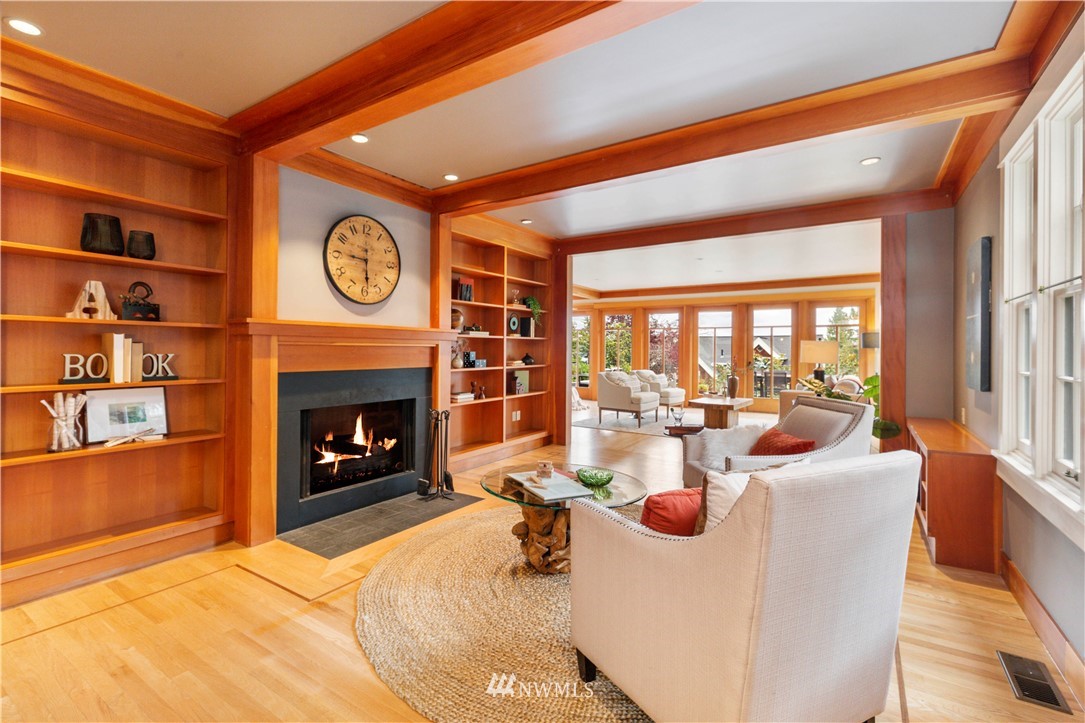 122 Madrona Place East Seattle, WA 98112 - Photo 4 of 36