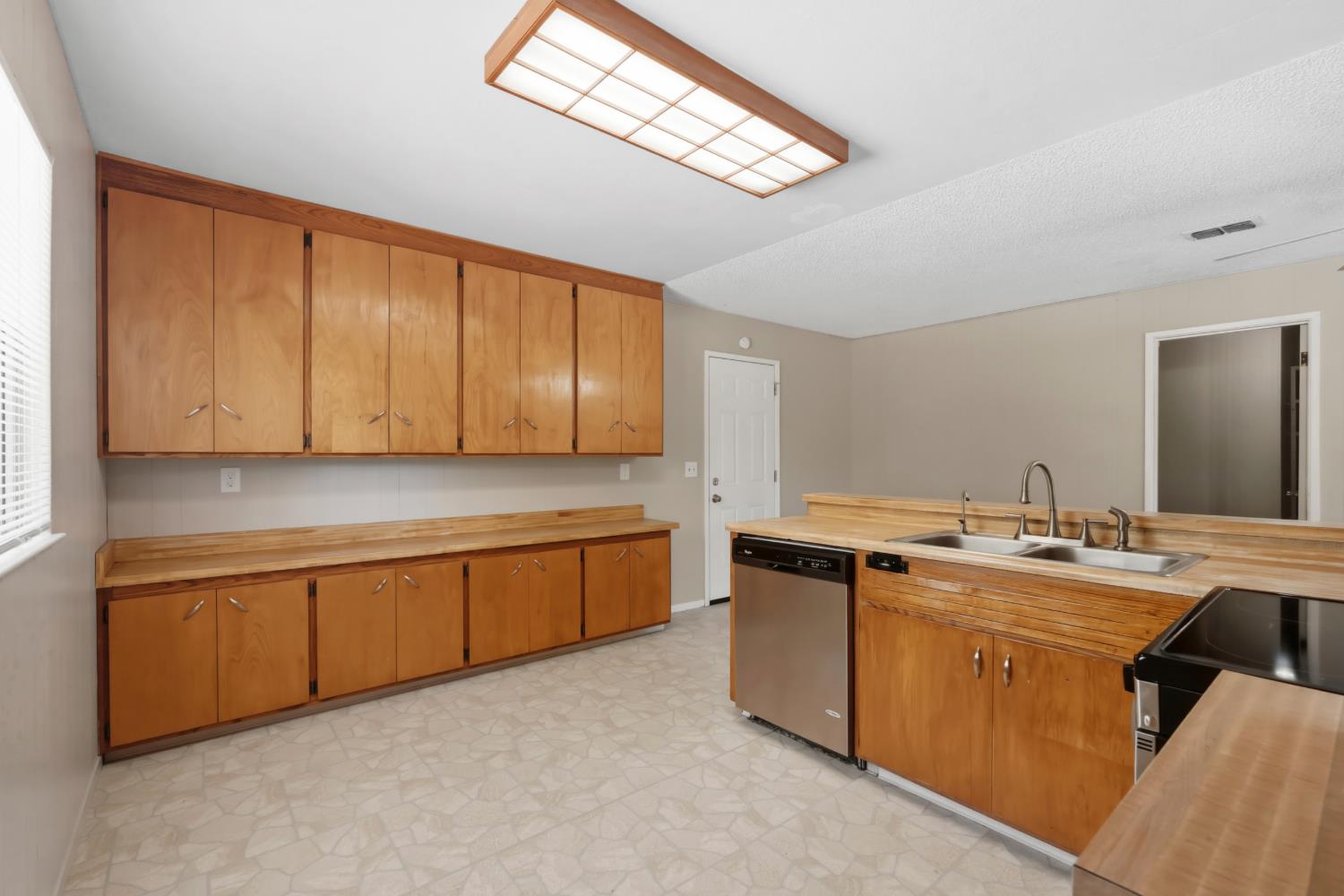 3719 Blaker Road Ceres, CA 95307 - Photo 16 of 44