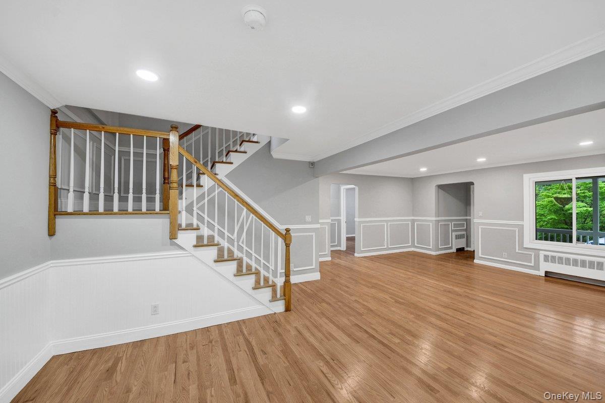 7 Rutledge Road Valhalla, NY 10595 - Photo 6 of 37