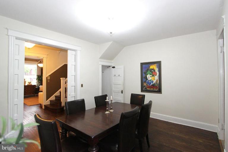 105 R Street Northeast Washington, DC 20002 - Photo 4 of 18 Dining Room
