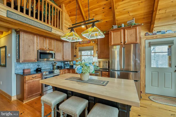 $975,000 | 84 Cardinal Lane, Boyce, VA 22620