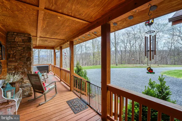 $975,000 | 84 Cardinal Lane, Boyce, VA 22620