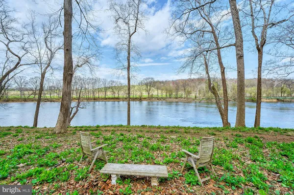 $975,000 | 84 Cardinal Lane, Boyce, VA 22620