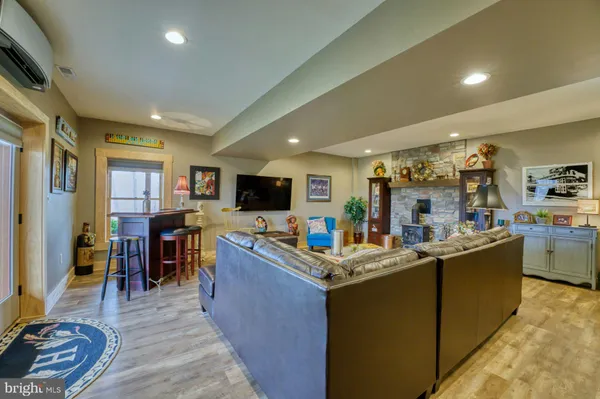 $975,000 | 84 Cardinal Lane, Boyce, VA 22620