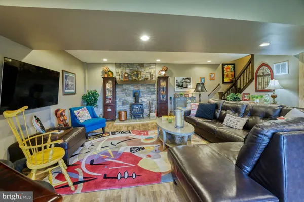 $975,000 | 84 Cardinal Lane, Boyce, VA 22620