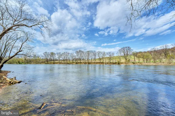 $975,000 | 84 Cardinal Lane, Boyce, VA 22620