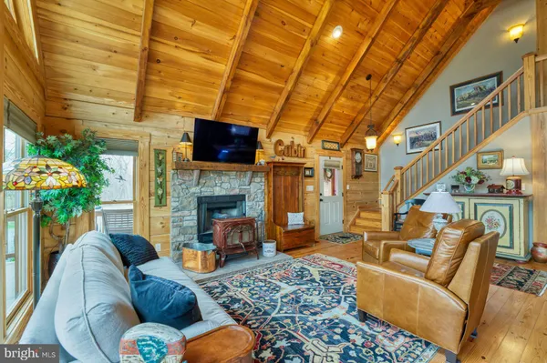 $975,000 | 84 Cardinal Lane, Boyce, VA 22620