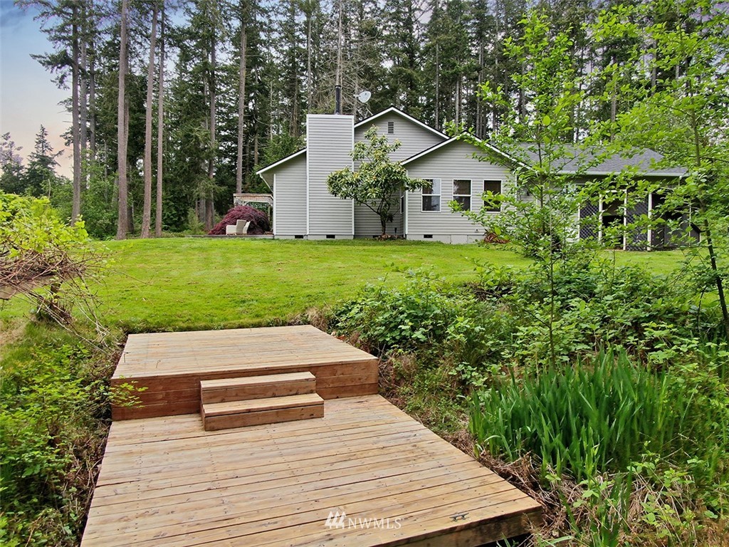 1180 East Bush Point Road Freeland, WA 98249 - Photo 33 of 40 Gallery Image 33