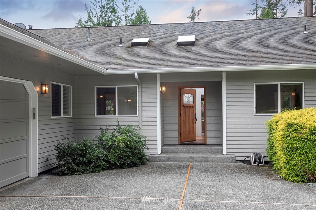 1180 East Bush Point Road Freeland, WA 98249 - Photo 6 of 40 Gallery Image 6